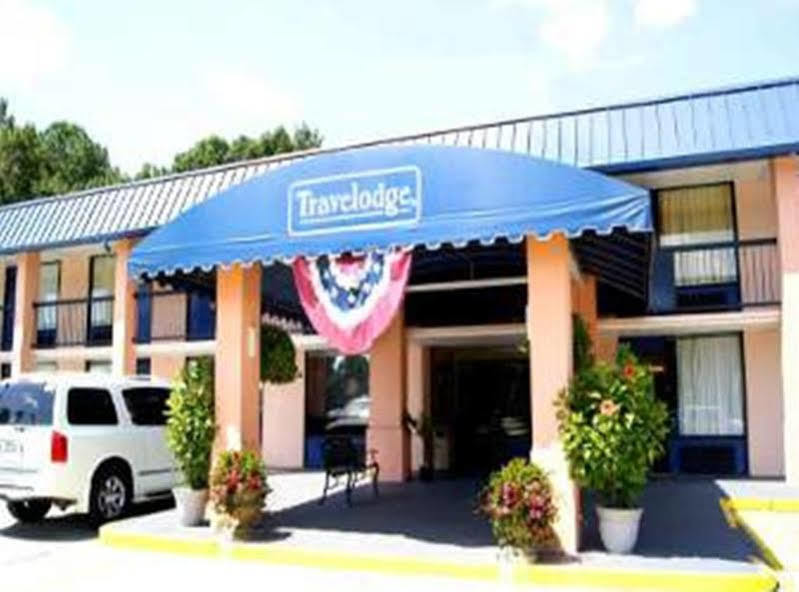 Travelodge By Wyndham Savannah Area/Richmond Hill Esterno foto